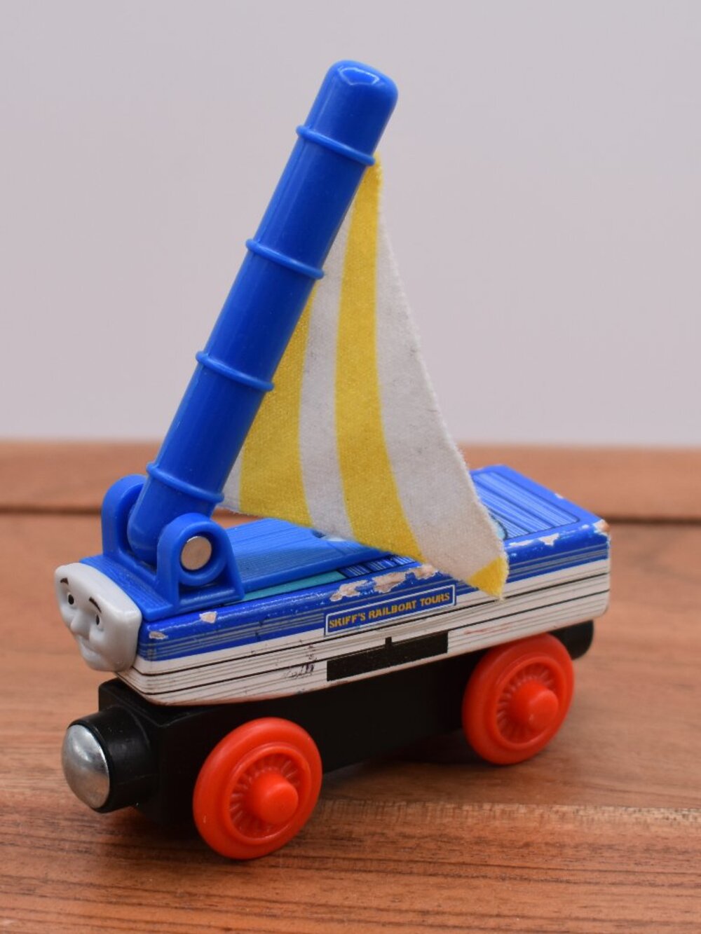 SKIFF Magnetic Railboat 2012 Thomas & Friends Wooden Railway Fabric Mast…